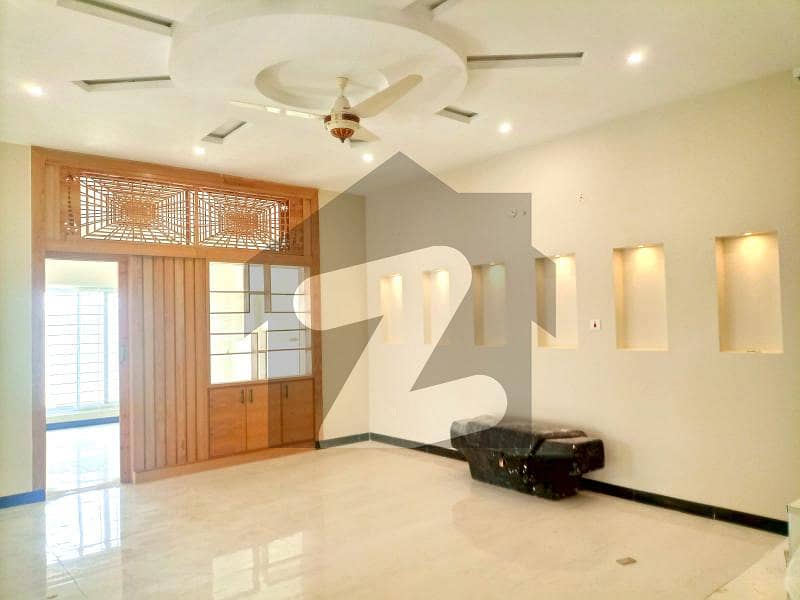 10 Marla Upper Portion Available For Rent In Bahria Phase 2