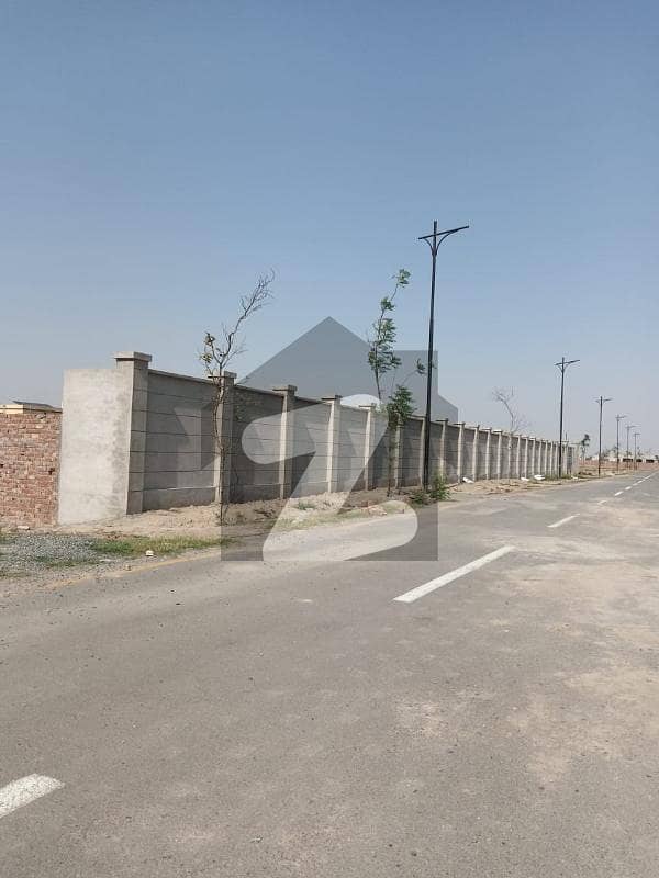 2 Marla commercial plot for sale in Punjab coprative