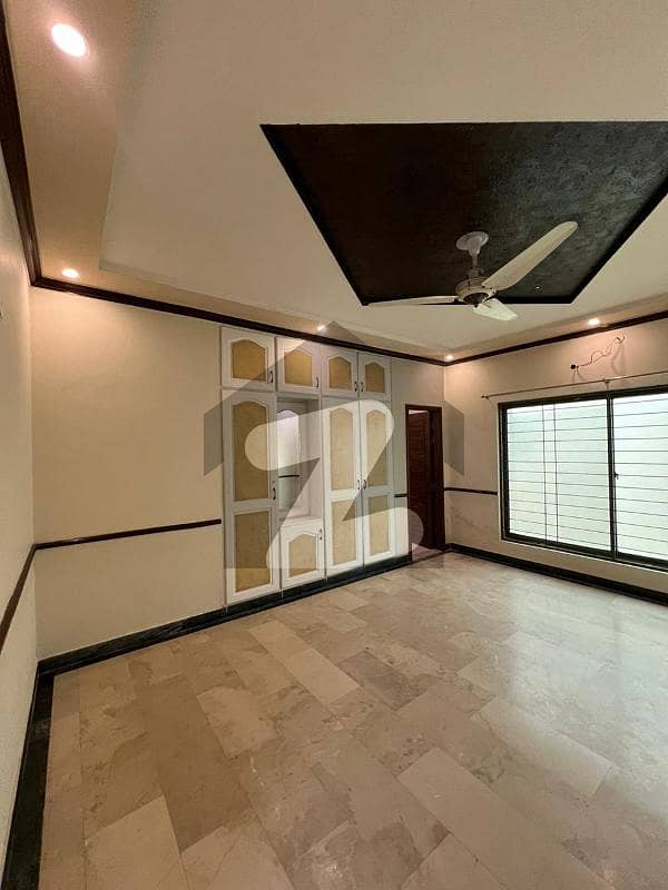 1 Kanal Lower Portions For Rent In DHA Phase 4 Block GG