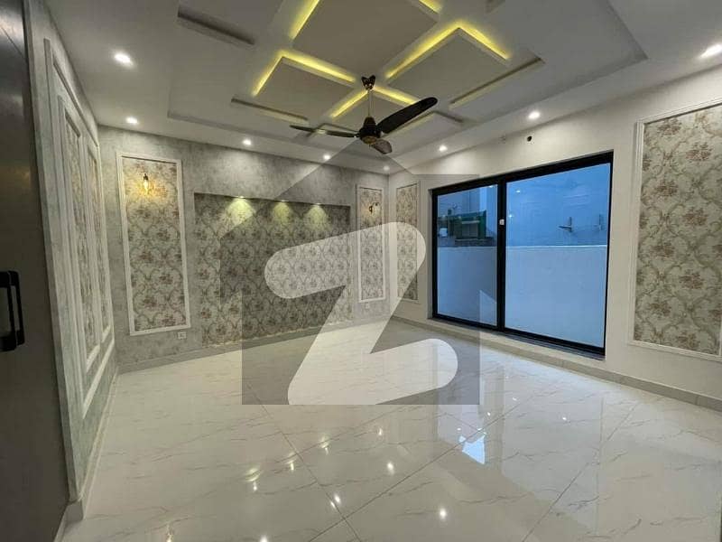 Independent 120 Yard G+1 House For Rent