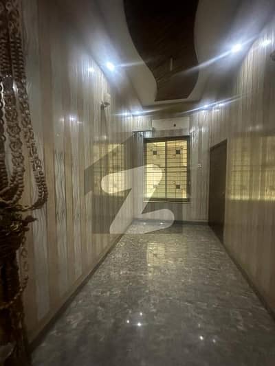الحمد پارک لاہور میں 1 کمرے کا 3 مرلہ زیریں پورشن 20.0 ہزار میں کرایہ پر دستیاب ہے۔