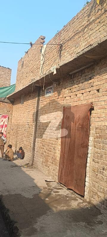 عمر گل روڈ پشاور میں 1 کمرے کا 4 مرلہ مکان 28.0 لاکھ میں برائے فروخت۔