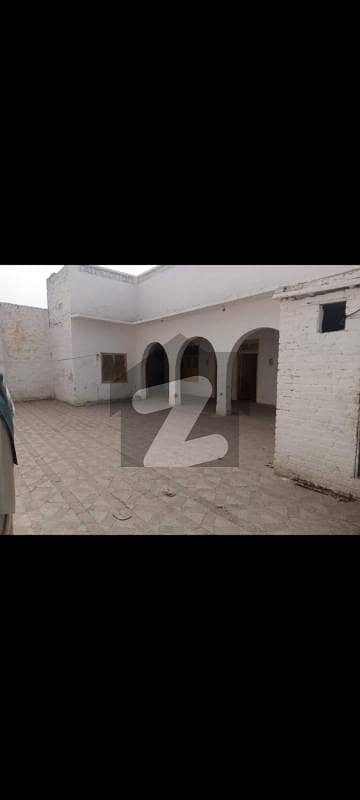 کینال روڈ پشاور میں 2 کمروں کا 5 مرلہ بالائی پورشن 15.0 ہزار میں کرایہ پر دستیاب ہے۔