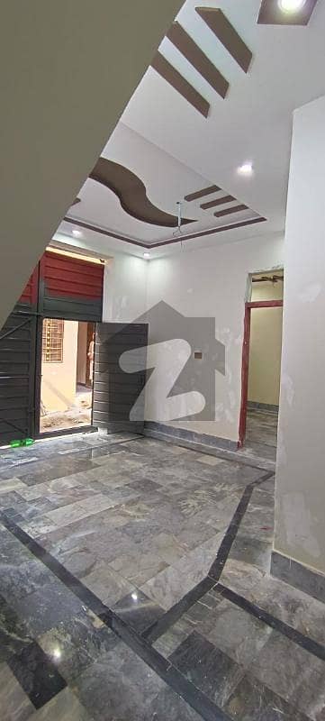 عمر گل روڈ پشاور میں 2 کمروں کا 3 مرلہ مکان 50.0 لاکھ میں برائے فروخت۔
