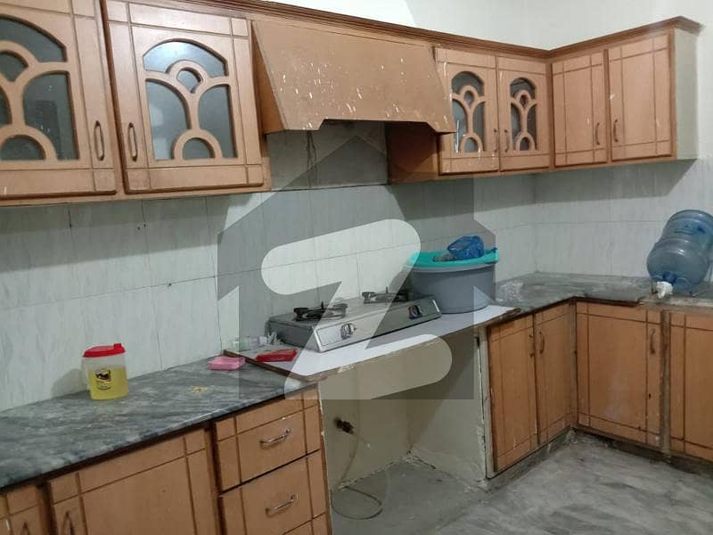 4 MARLA TRIPLE STOTY 3 BEDS 4 MARLA TRIPLE STOTY 3 BEDS
