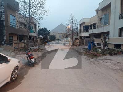 Bahria Town 7 Marla Plot For Sale