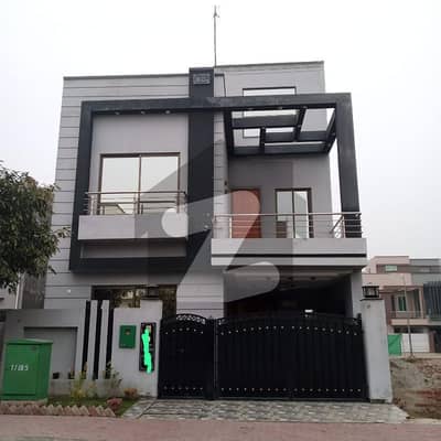 5 Marla Used House Available For Sale In Shershah Block Bahria Town Lahore