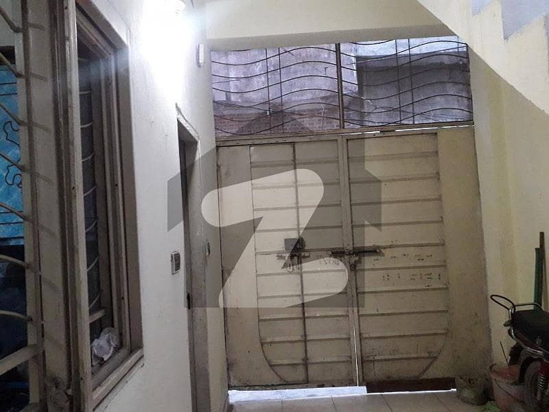 چونگی امر سدھو لاہور میں 3 کمروں کا 3 مرلہ مکان 61.0 لاکھ میں برائے فروخت۔