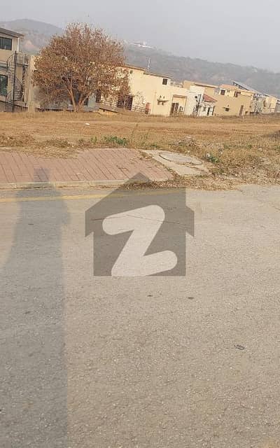 بحریہ گرینز۔ اوورسیز انکلیو بحریہ ٹاؤن فیز 8,بحریہ ٹاؤن راولپنڈی,راولپنڈی میں 2 کنال رہائشی پلاٹ 3.25 کروڑ میں برائے فروخت۔ بحریہ گرینز۔ اوورسیز انکلیو بحریہ ٹاؤن فیز 8,بحریہ ٹاؤن راولپنڈی,راولپنڈی میں 2 کنال رہائشی پلاٹ 3.25 کروڑ میں برائے فروخت۔