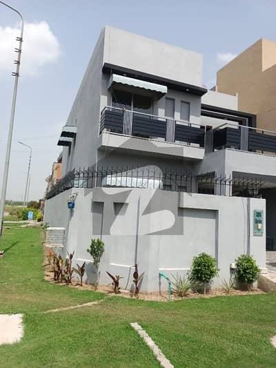 Luxury Corner Home Available For Sale On Investor Rate In Paragon City Lahore.