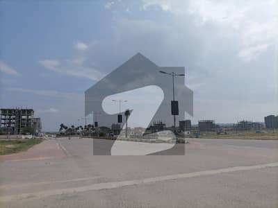 800 Square Fee Residential Plot Available For Sale In Mumtaz City Islamabad