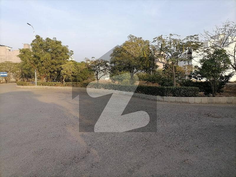 160 Square Yards Residential Plot In Karachi Is Available For sale