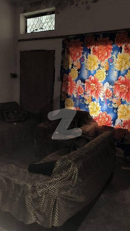 آشیانہ روڈ لاہور میں 5 کمروں کا 4 مرلہ مکان 62.0 لاکھ میں برائے فروخت۔