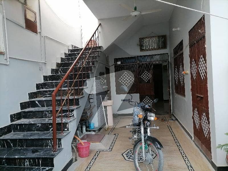 A House Of 120 Square Yards In Rs. 18000000