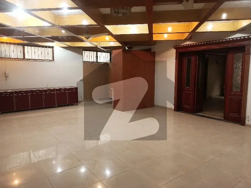 Fully Renovated Lower Ground Portion Available For Rent
