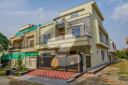 BEAUTIFUL NEW DOUBLE STOREY HOUSE FOR SALE 10 MARLA