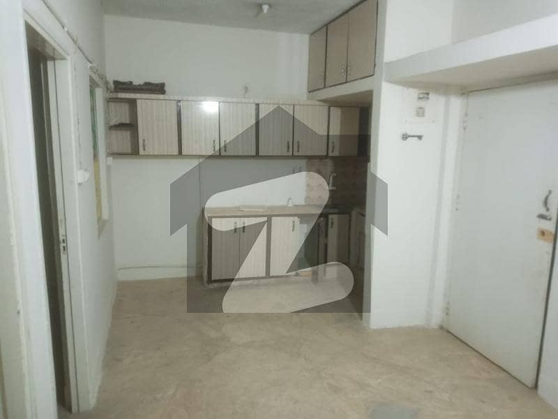 2 Bed DD Flat First Floor For Rent Block K North Nazimabad