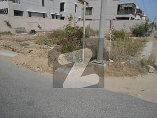 100 SQ. YARDS COMMERCIAL PLOT AVAILABLE FOR SALE IN AL MURTAZA COMMERCIAL
