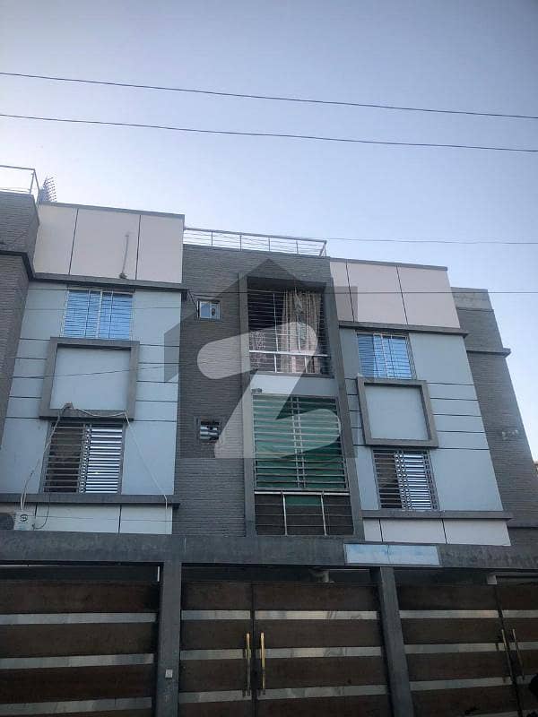 2200 sq ft BRAND NEW 4 Bed DD 3rd Floor Portion With roof Facing Jheel