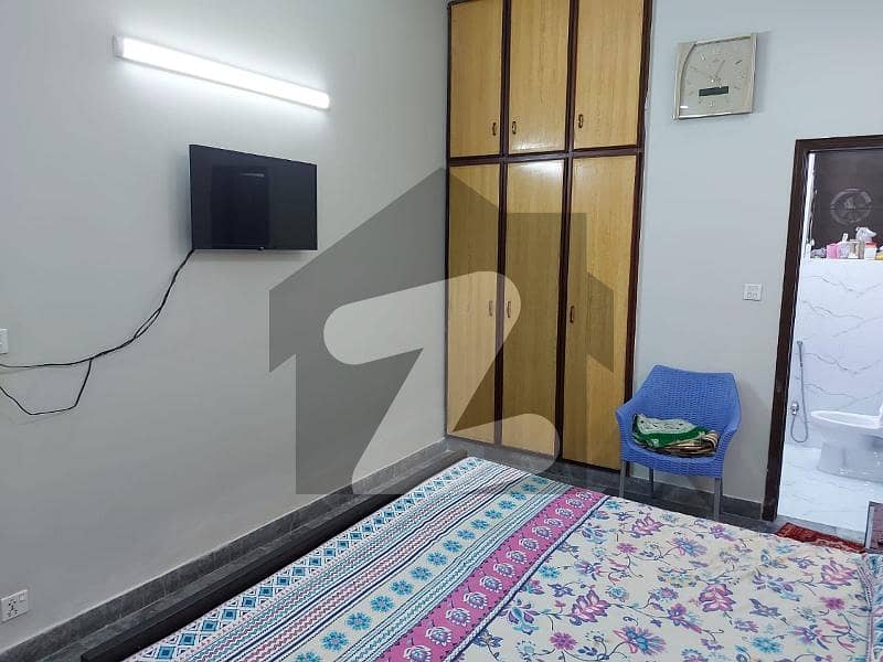 جوہر ٹاؤن فیز 2 جوہر ٹاؤن,لاہور میں 4 کمروں کا 4 مرلہ مکان 1.62 کروڑ میں برائے فروخت۔