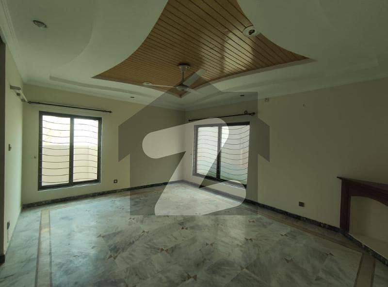 3 Bedroom Apartment In Askari 14