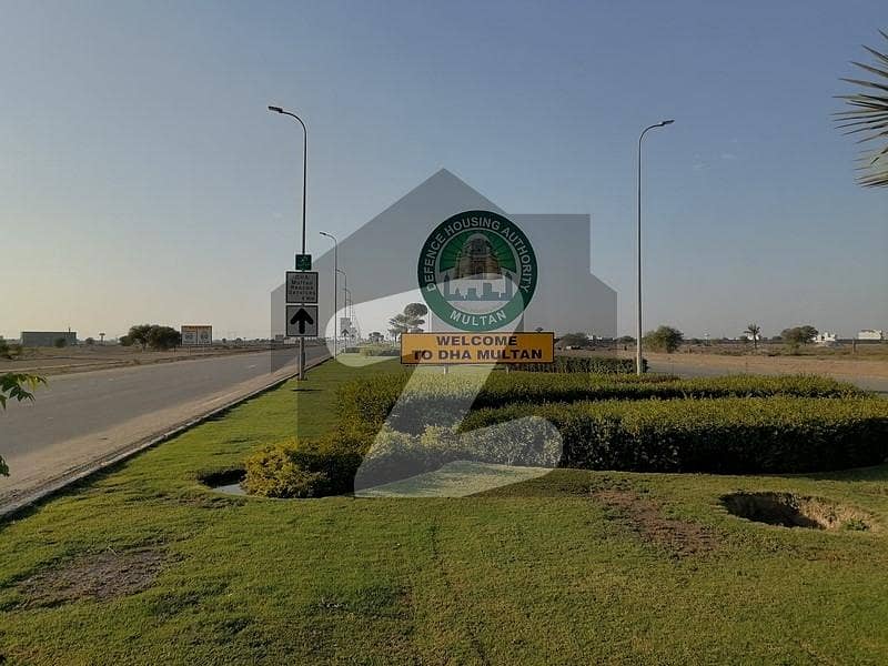 Premium Prime Location 1 Kanal Residential Plot Is Available For sale In Multan