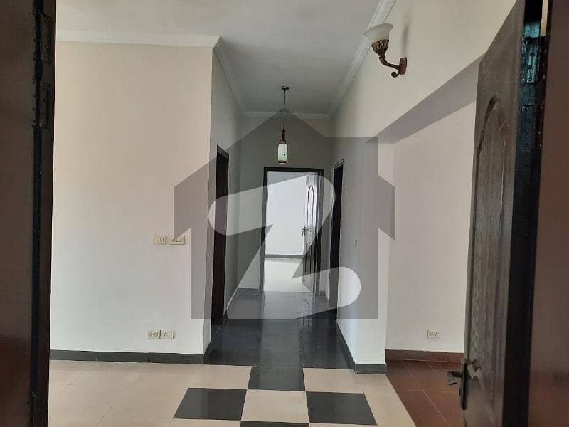 10 Marla 04 Bedroom House Available For Rent In Askari 10 Sector B Lahore Cantt