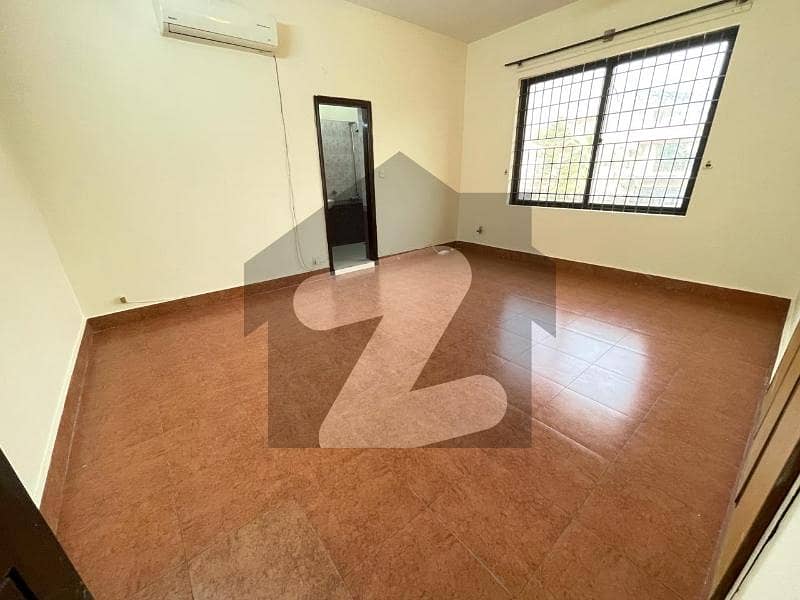 Luxury Independent Upper portion Available For rent in Islamabad