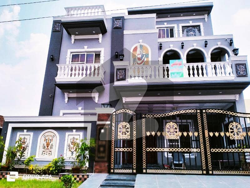 10 Marla Brand New Luxury House For SALE In LDA Aveune 1 Hot Location