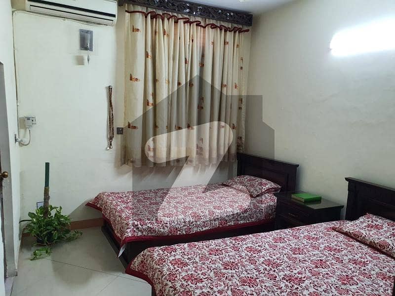Room Spread Over 225 Square Feet In Garden Town Available