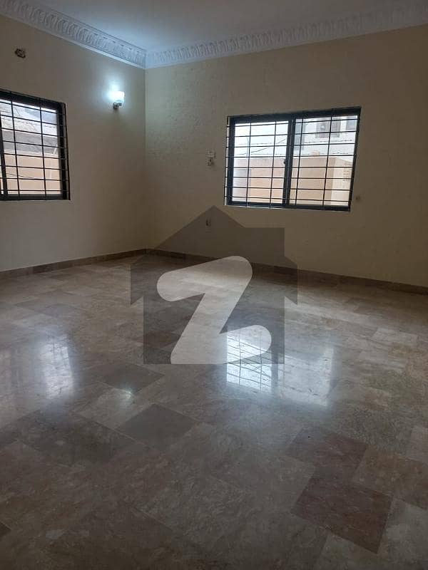 Chance Deal 1000 Sq Yard West Open Maintained Bungalow In Prime Location DHA Phase 6