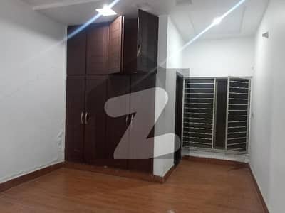 8 Marla Lower Portion Available For Rent At Riaz Ul Janah Dewoo Road Fsd