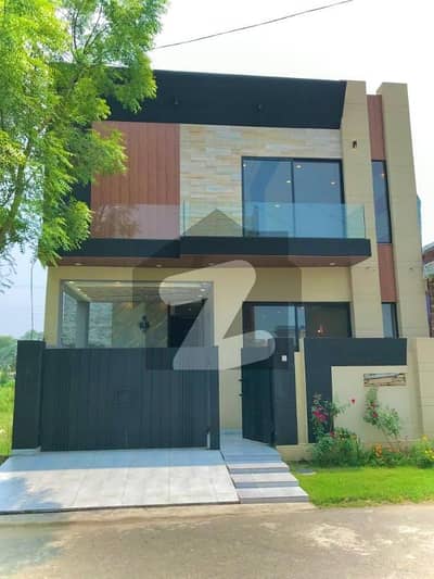 Al hafeez Garden phase 2
Brand New DHA Design House 
6 Marla beautiful Double Storey house for sale in Al hafeez Garden phase 2
4 bedroom with Attach washrooms
car garage. wood and work beautiful 
tile Marble beautiful