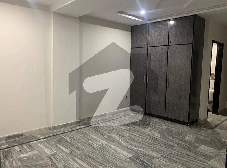 10 MARLA 2ND FLOOR AVAILABLE FOR RENT IN PAK ARAB