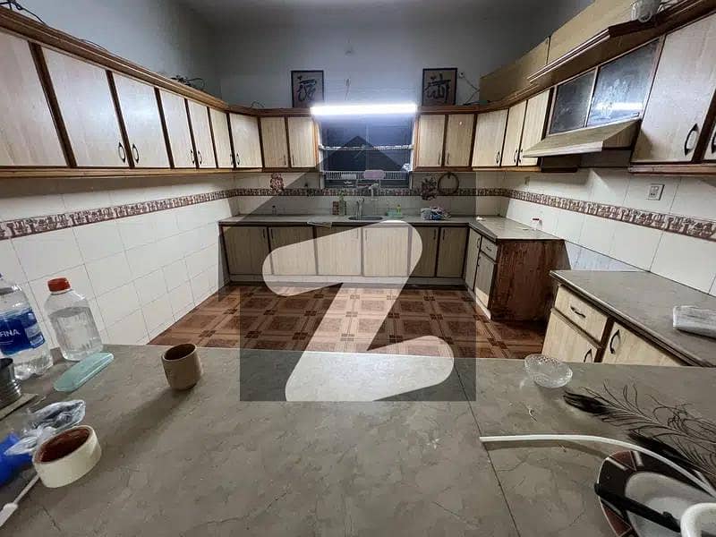 400 Square Yards Upper Portion Situated In Sindh Baloch Housing Society For Rent