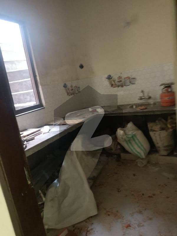 7 Marla Lower Portion For Rent In Punjab Small Industries Colony Punjab