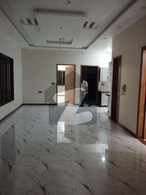 نارتھ ناظم آباد ۔ بلاک ایچ نارتھ ناظم آباد,کراچی میں 9 کمروں کا 10 مرلہ مکان 7.7 کروڑ میں برائے فروخت۔