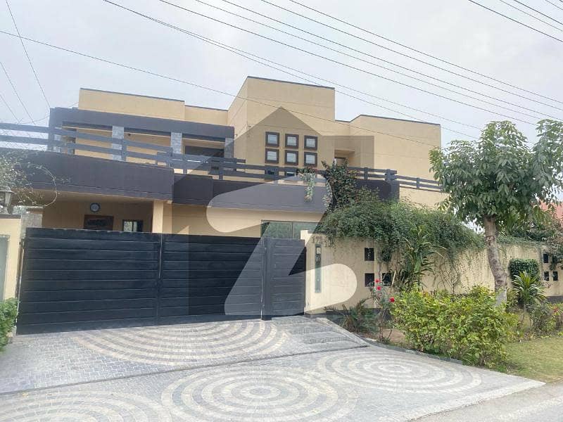 1 Kanal MODERN House For Sale In Sui Gas Society Near to Dha Phase 5