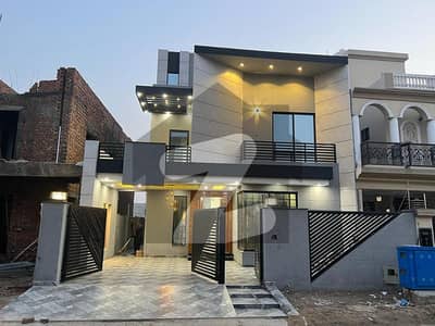 10 Marla Modern Brand New House For Sale In Lake City Lahore