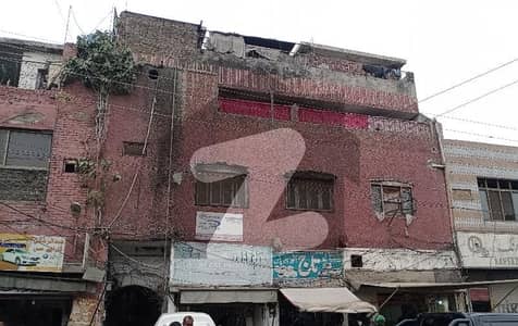 صدر راولپنڈی میں 3 مرلہ عمارت 5.5 کروڑ میں برائے فروخت۔