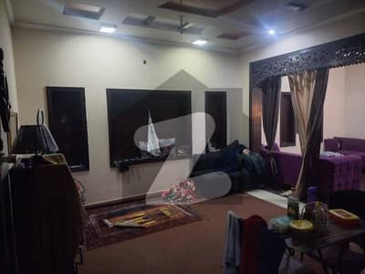 جوہر ٹاؤن لاہور میں 1 کمرے کا 1 مرلہ مکان 10.0 ہزار میں کرایہ پر دستیاب ہے۔