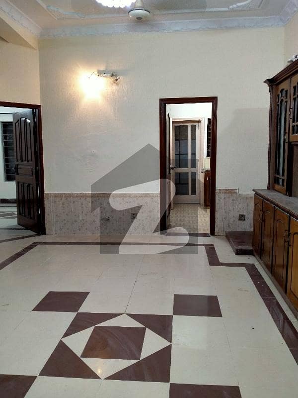 G-11 25*50 Solid Livable Condition House For Sale