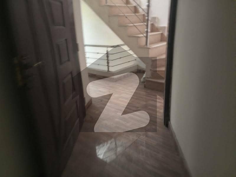 3 Marla Upper Portion For Rent In Nawab Town