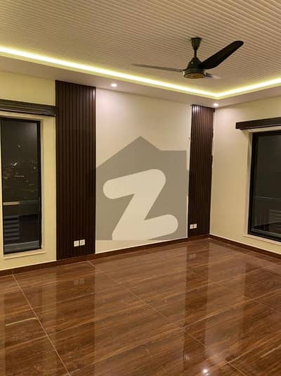 KANAL UPPER PORTION AVAILABLE FOR RENT