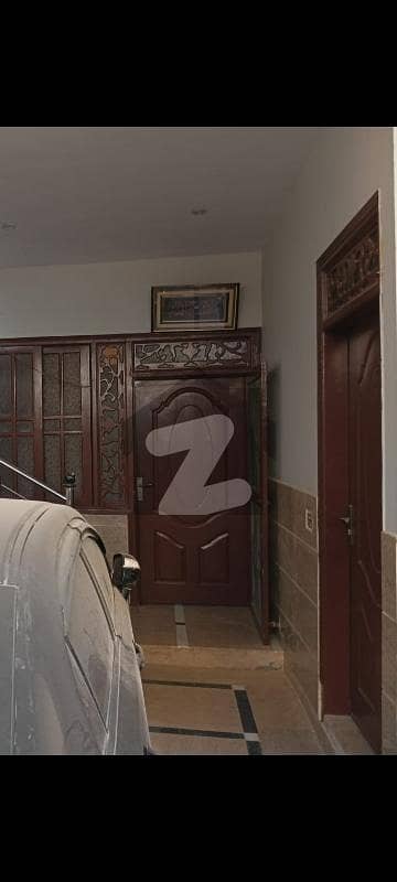 گلستانِِ جوہر ۔ بلاک 10 گلستانِ جوہر,کراچی میں 5 کمروں کا 8 مرلہ مکان 4.0 کروڑ میں برائے فروخت۔