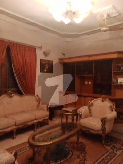 Banglow for sale Gulshan e Iqbal Block 10 A Double Story proper