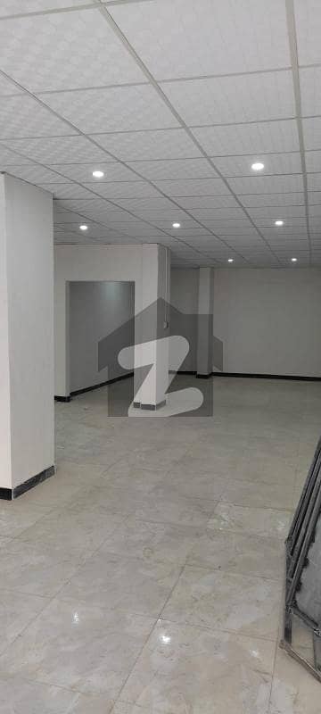 DEFENCE 1600 Square Feet Ground Floor For Rent For Office/Showroom Space