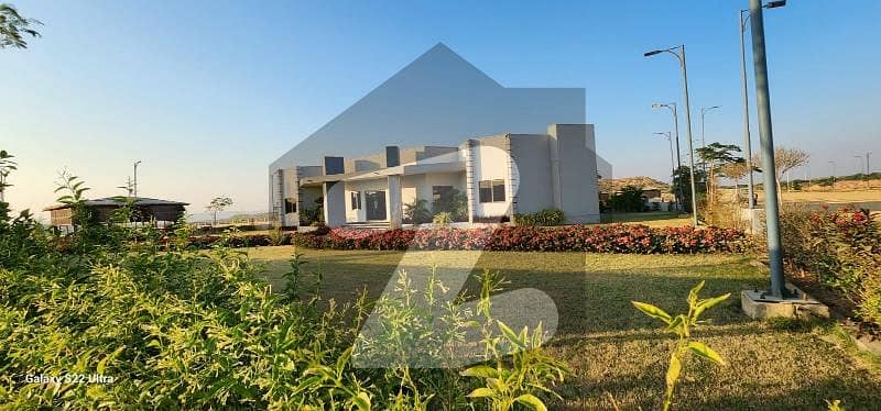 Spacious 80 Square Yards Residential Plot Available For sale In Gulmohar City