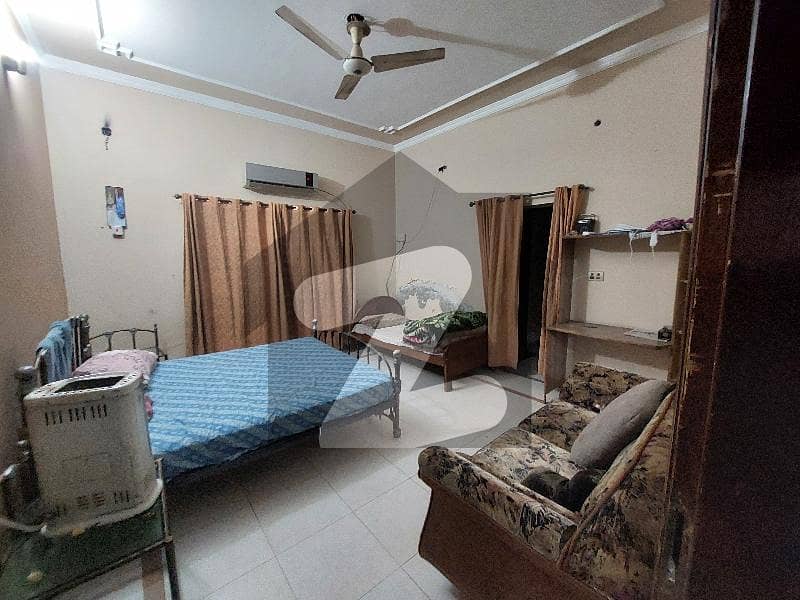 جوہر ٹاؤن فیز 1 جوہر ٹاؤن,لاہور میں 6 کمروں کا 1 کنال مکان 3.1 لاکھ میں کرایہ پر دستیاب ہے۔