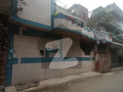 سنتنگر لاہور میں 7 کمروں کا 7 مرلہ مکان 2.6 کروڑ میں برائے فروخت۔
